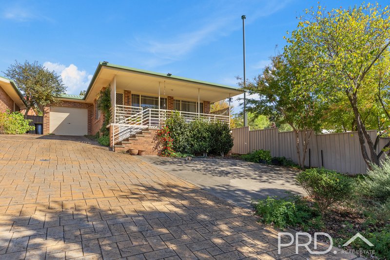 Photo - 2/7 Kirk Avenue, Tumut NSW 2720 - Image 14