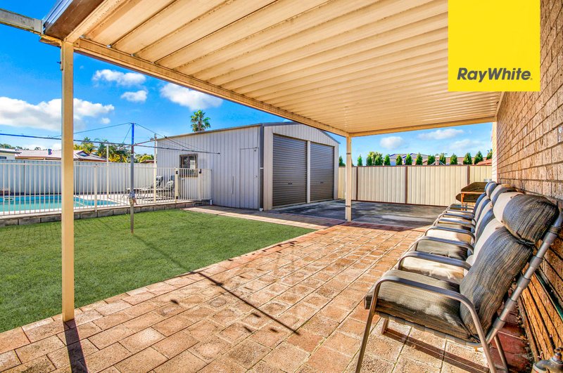 Photo - 27 Kirsty Crescent, Hassall Grove NSW 2761 - Image 6