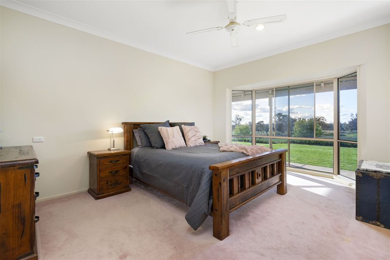 Photo - 27 Kleemans Road, Henty NSW 2658 - Image 12