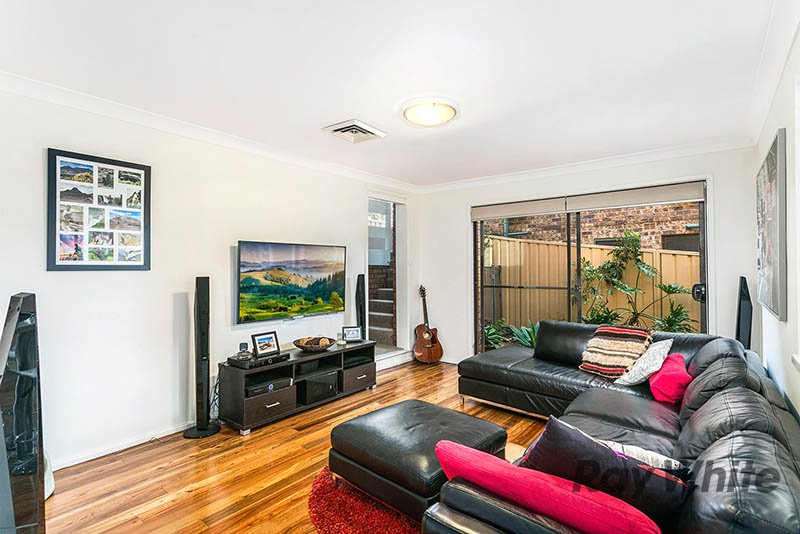 Photo - 27 Koloona Avenue, Figtree NSW 2525 - Image 4
