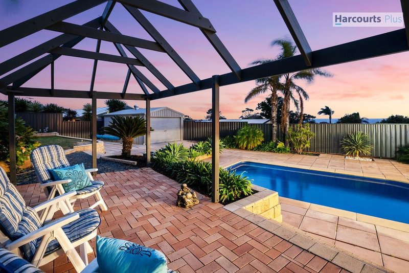 Photo - 27 Kurnabinna Terrace, Hallett Cove SA 5158 - Image 2