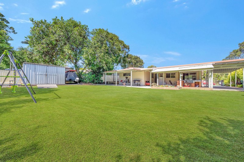 Photo - 27 Kyogle Street, Crestmead QLD 4132 - Image 11