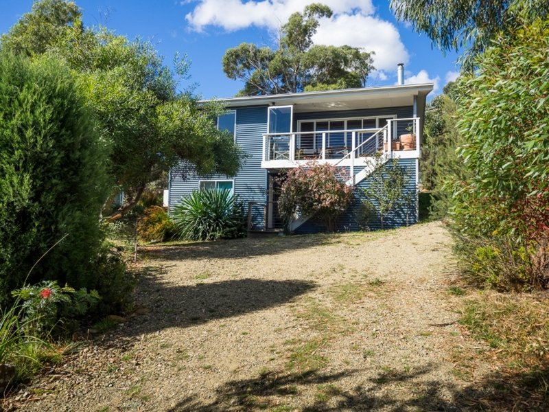 27 Lagoon Road, White Beach TAS 7184