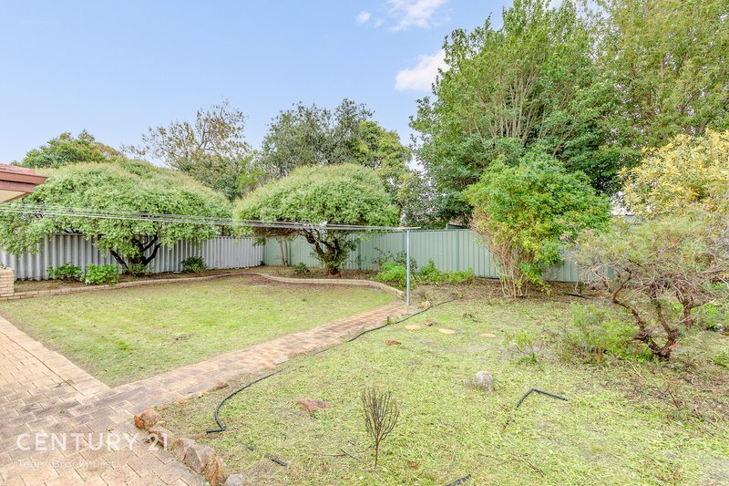 Photo - 27 Lakesend Road, Thornlie WA 6108 - Image 23