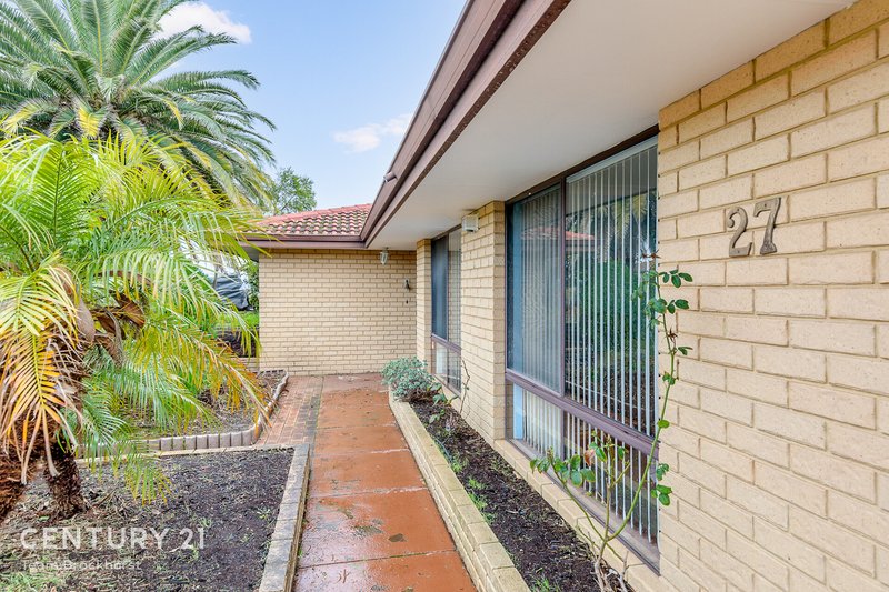 Photo - 27 Lakesend Road, Thornlie WA 6108 - Image 26