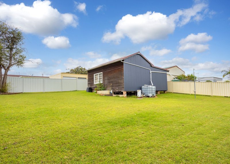 Photo - 27 Lambert Street, Wingham NSW 2429 - Image 20