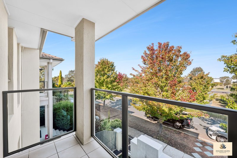 Photo - 27 Lansdown Crescent, Casey ACT 2913 - Image 14