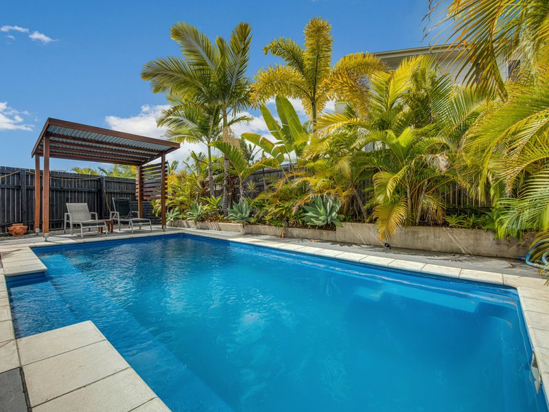 Photo - 27 Lighthouse Drive, Boyne Island QLD 4680 - Image 15