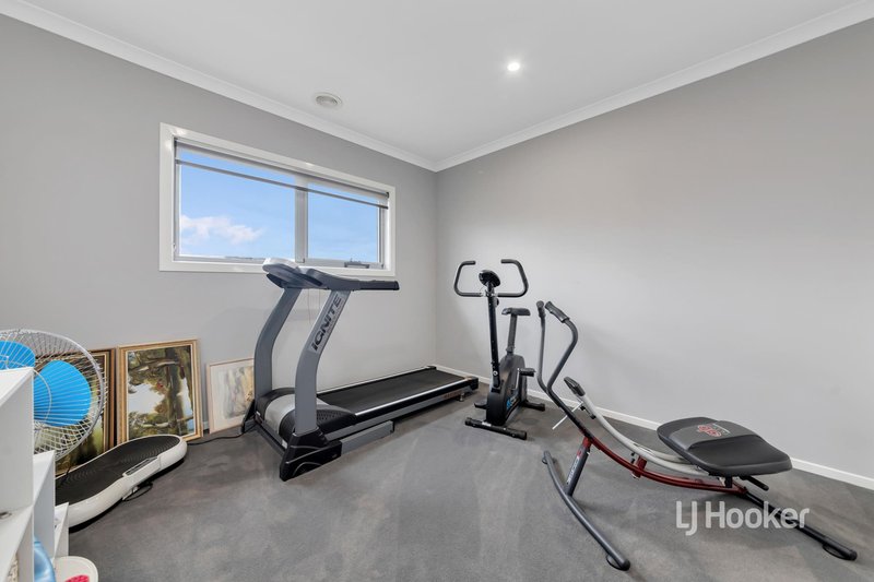 Photo - 27 Liverpool Street, Point Cook VIC 3030 - Image 22