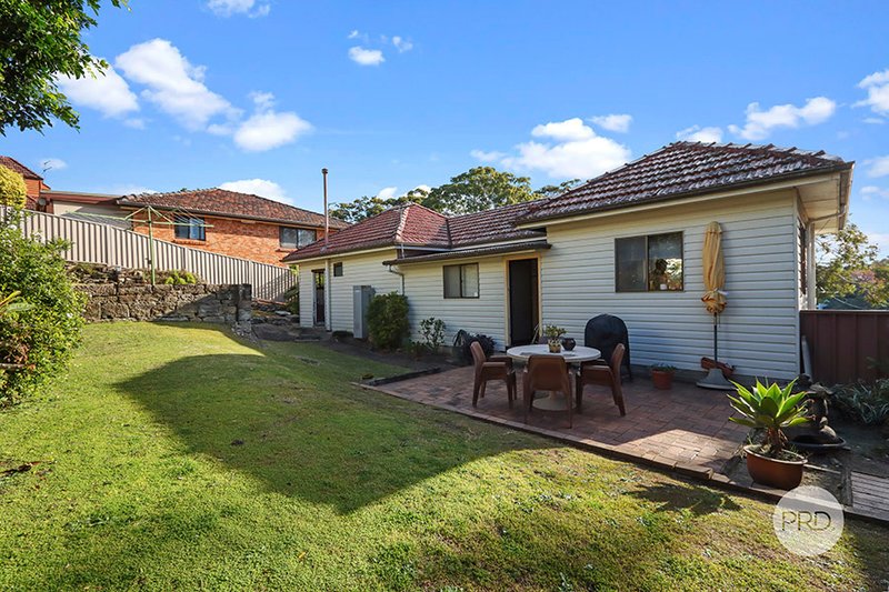 Photo - 27 Llewellyn Street, Oatley NSW 2223 - Image 10