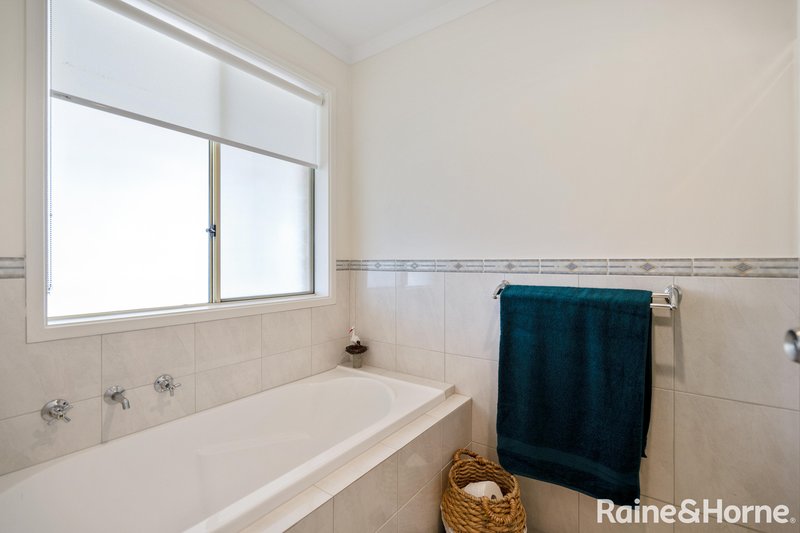 Photo - 27 Lockaba Drive, Strathalbyn SA 5255 - Image 15