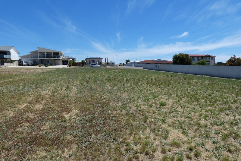 Photo - 27 (Lot 261) Captain Hutchinson Drive, Point Turton SA 5575 - Image 5