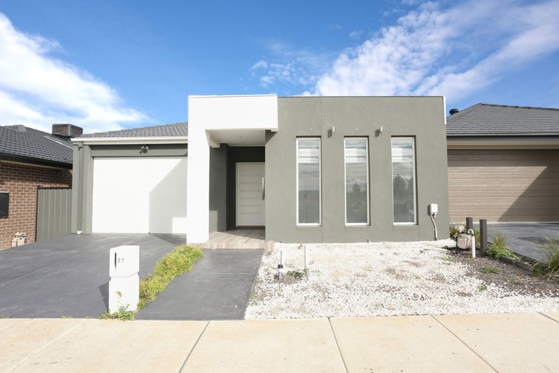 27 Loudon Circuit, Craigieburn VIC 3064