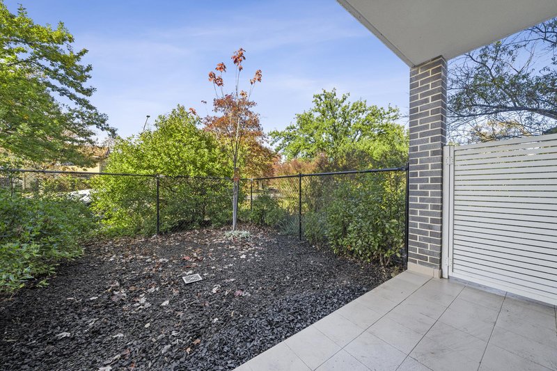 Photo - 2/7 Lowanna Street, Braddon ACT 2612 - Image 14