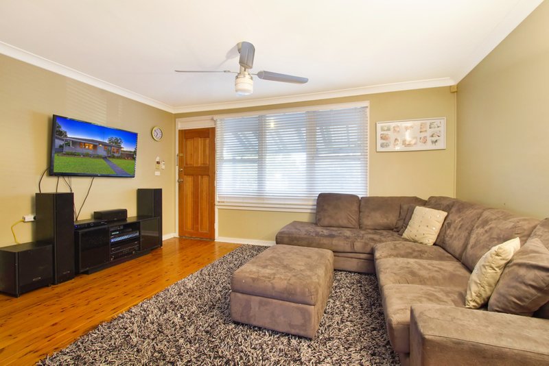 Photo - 27 Luttrell Street, Richmond NSW 2753 - Image 4