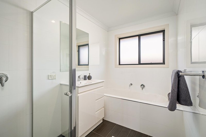 Photo - 27 Macandie Street, Casey ACT 2913 - Image 23