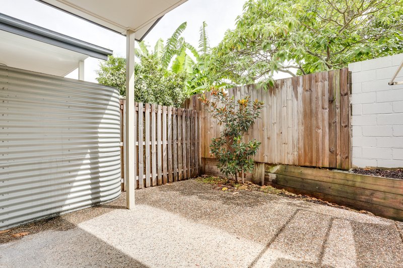 Photo - 2/7 Macbeth Street, Kingston QLD 4114 - Image 8