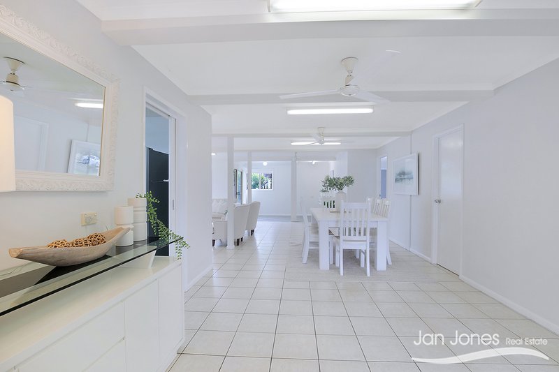 Photo - 27 Macdonnell Road, Margate QLD 4019 - Image 7