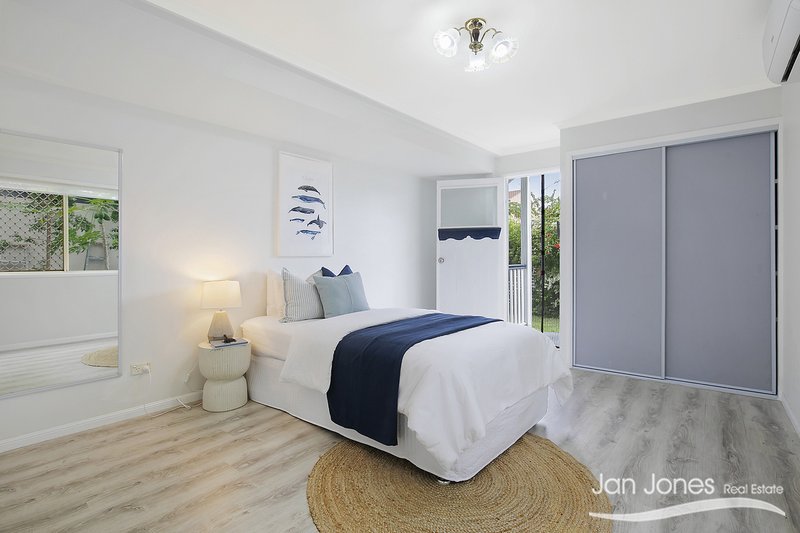 Photo - 27 Macdonnell Road, Margate QLD 4019 - Image 10