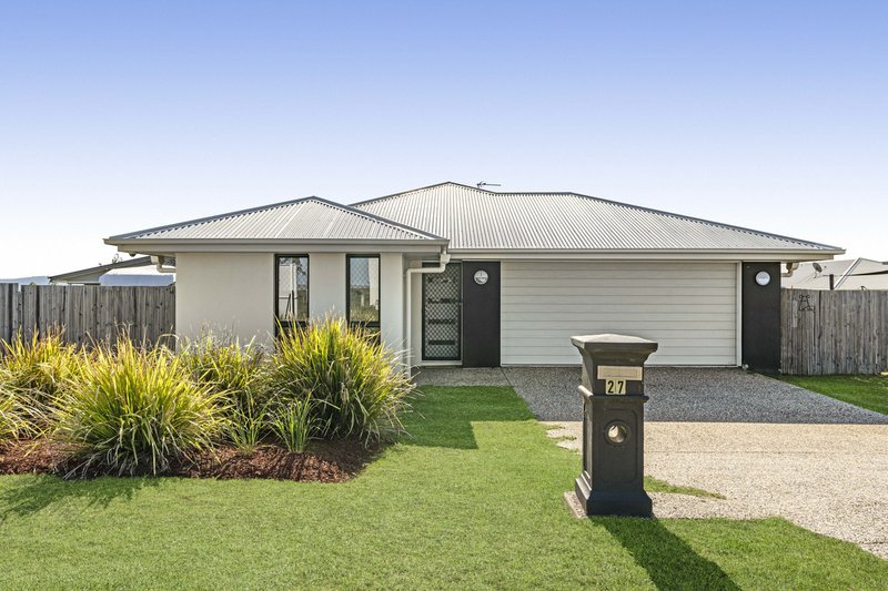 27 Magpie Drive, Cambooya QLD 4358