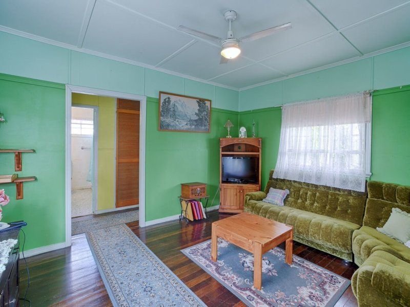 Photo - 27 Mannington Road, Acacia Ridge QLD 4110 - Image 6