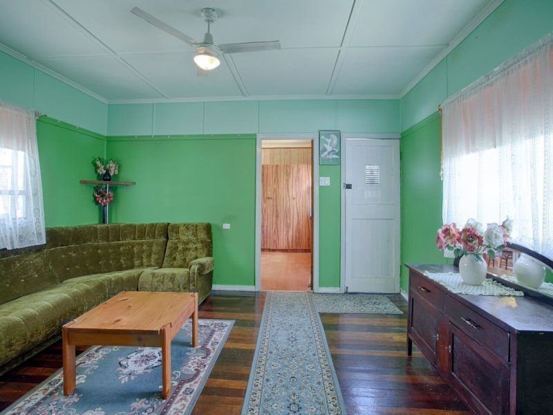 Photo - 27 Mannington Road, Acacia Ridge QLD 4110 - Image 12