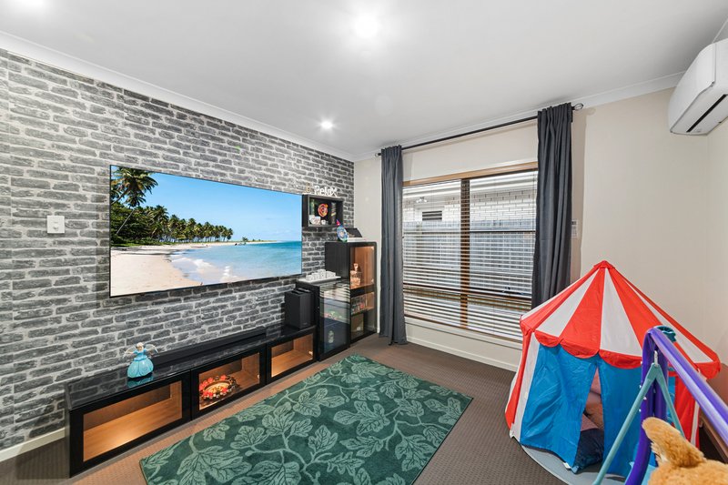 Photo - 27 Markwell Crescent, Mango Hill QLD 4509 - Image 8