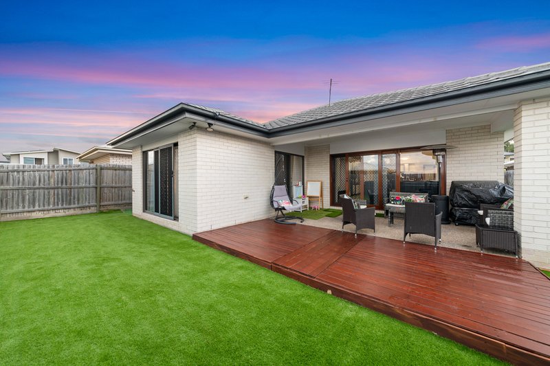 Photo - 27 Markwell Crescent, Mango Hill QLD 4509 - Image 17