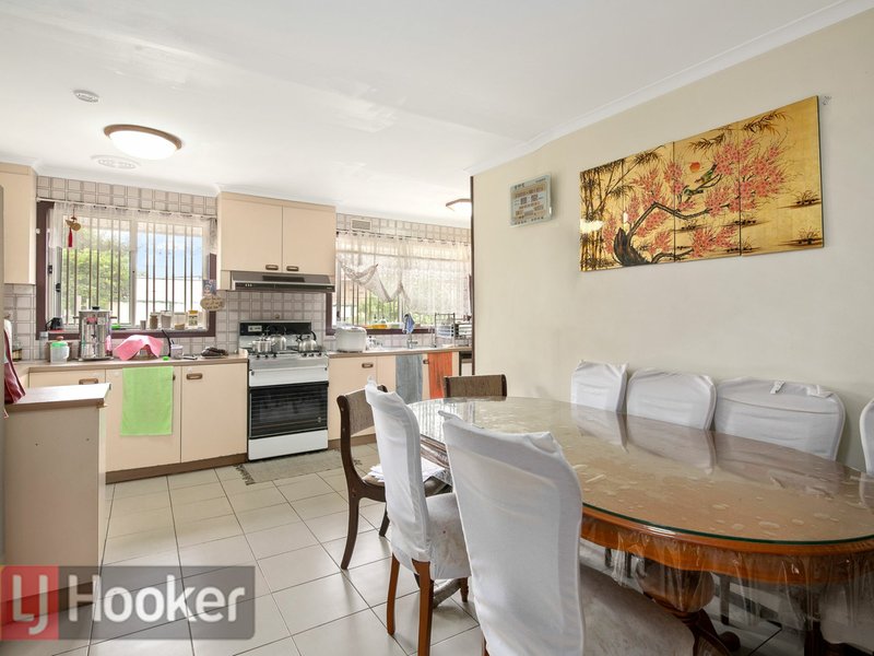 Photo - 27 Martin Street, Springvale South VIC 3172 - Image 3