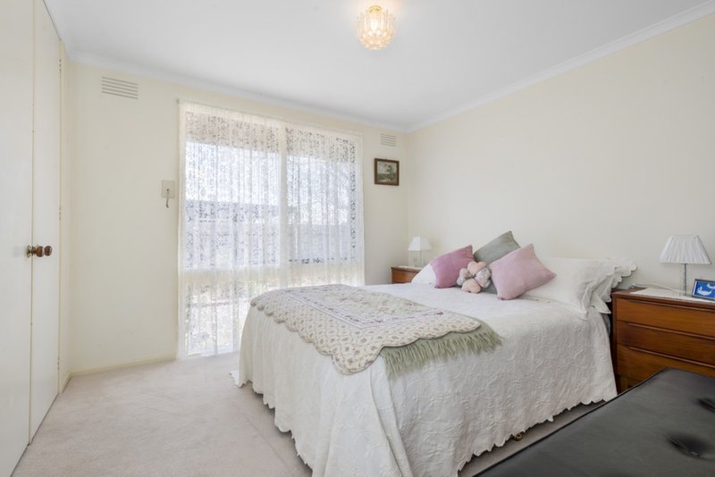 Photo - 27 Maxwell Street, Lalor VIC 3075 - Image 5