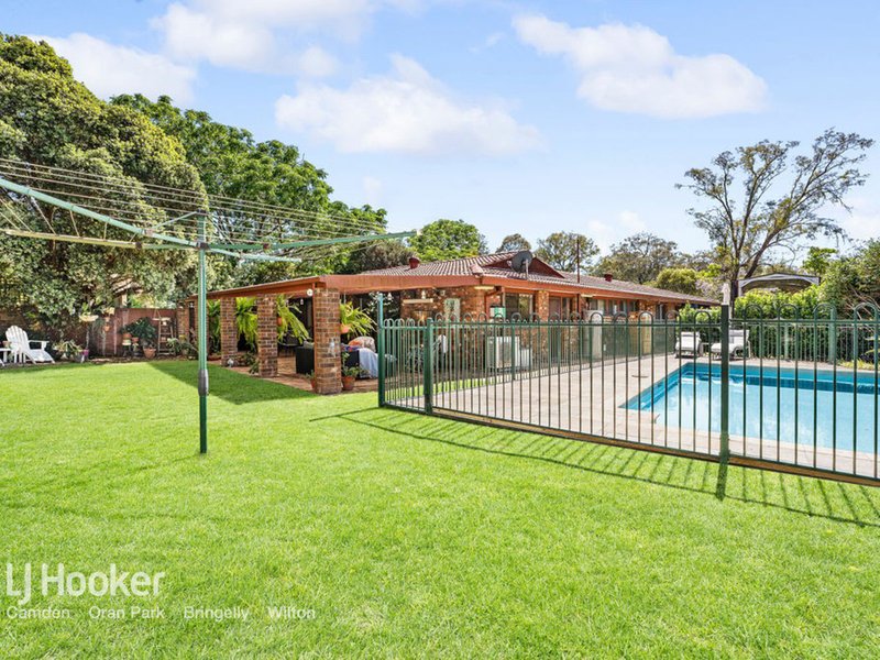 Photo - 27 Mccall Avenue, Camden South NSW 2570 - Image 6