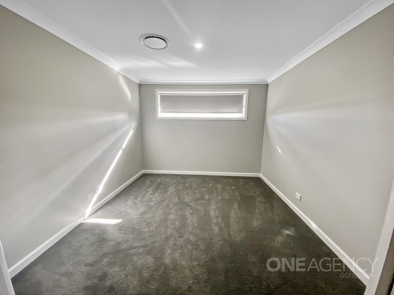 Photo - 27 Mcgrath Place, Goulburn NSW 2580 - Image 5