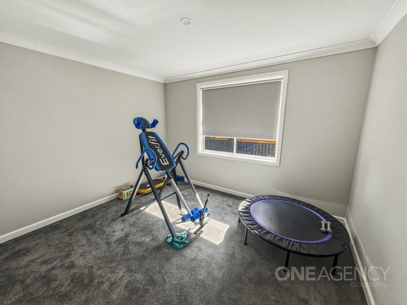 Photo - 27 Mcgrath Place, Goulburn NSW 2580 - Image 9