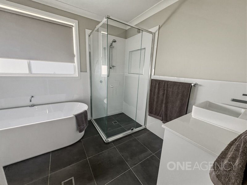 Photo - 27 Mcgrath Place, Goulburn NSW 2580 - Image 10
