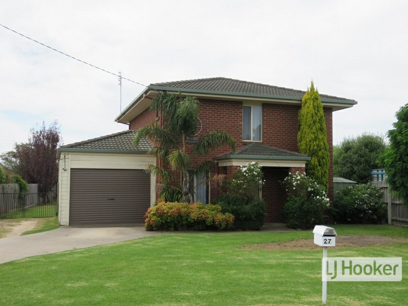 27 Mcmillan Street, Paynesville VIC 3880