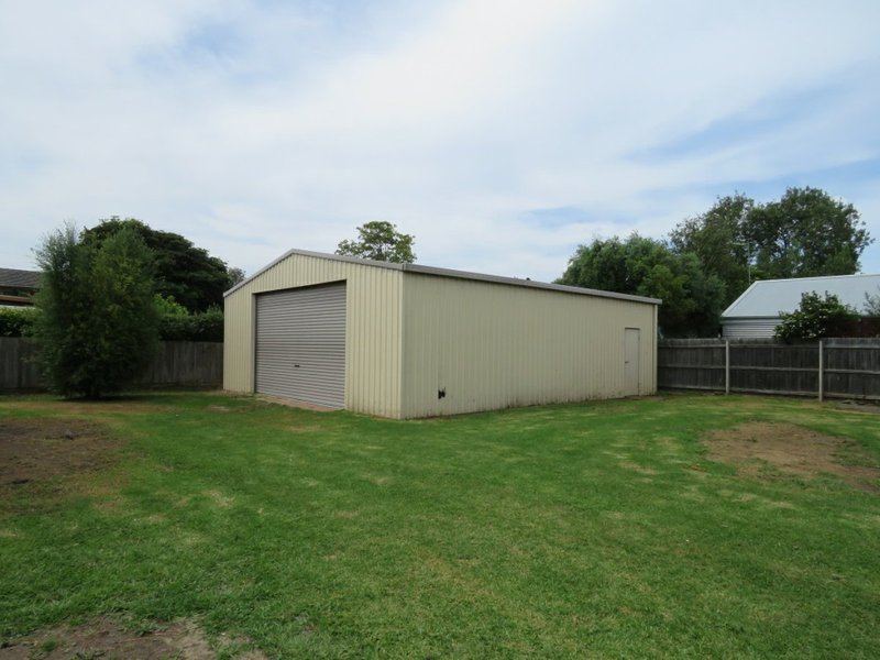 Photo - 27 Mcmillan Street, Paynesville VIC 3880 - Image 2