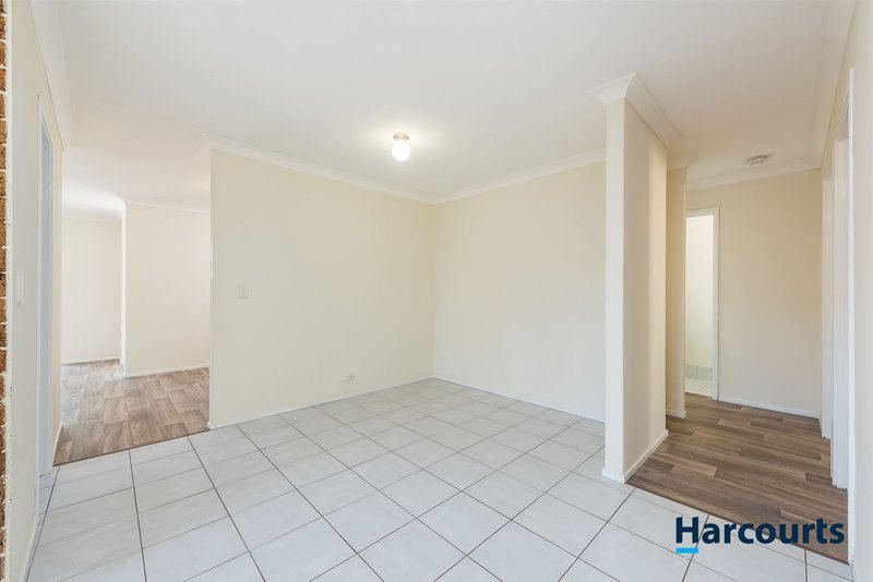 Photo - 27 Meadow Place, Quinns Rocks WA 6030 - Image 11