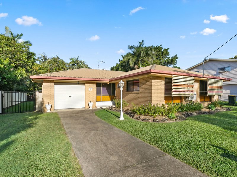 27 Meadow Street, Caboolture QLD 4510