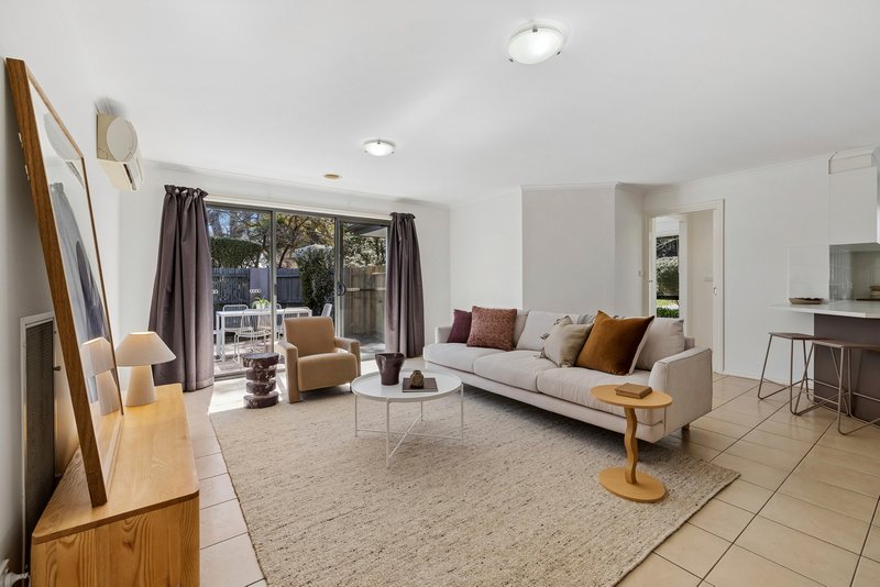 Photo - 27 Melba Street, Downer ACT 2602 - Image 4