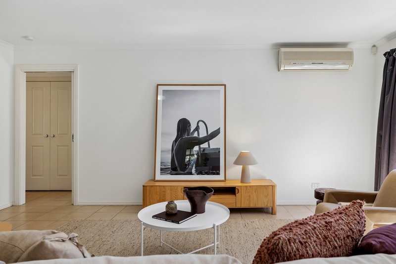 Photo - 27 Melba Street, Downer ACT 2602 - Image 5