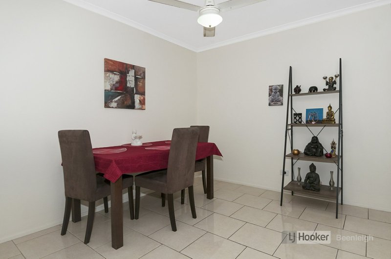 Photo - 27 Melrose Place, Eagleby QLD 4207 - Image 6