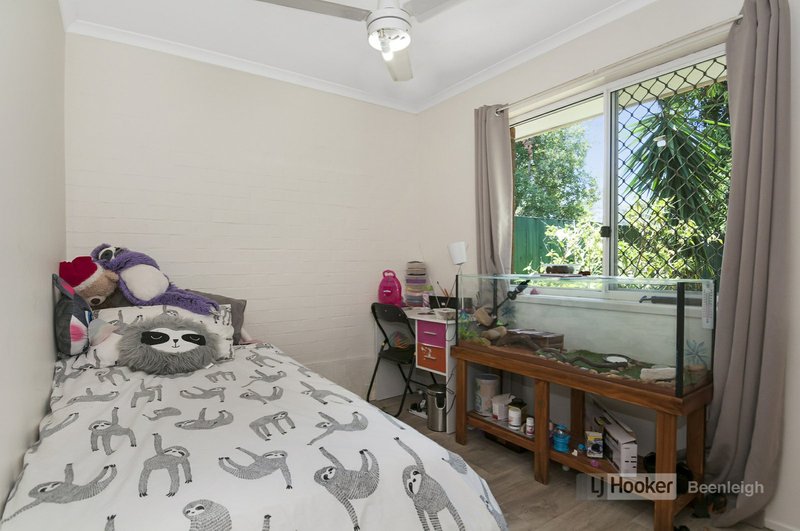 Photo - 27 Melrose Place, Eagleby QLD 4207 - Image 8