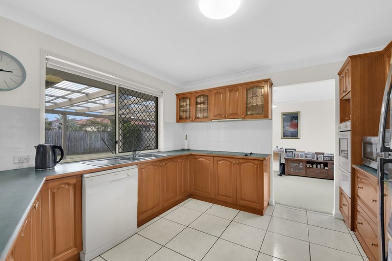 Photo - 27 Melvina Place, Bracken Ridge QLD 4017 - Image 3