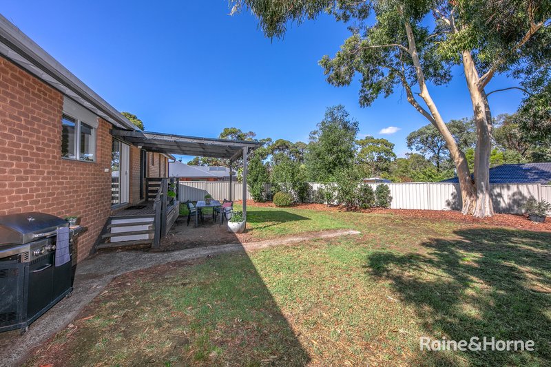 Photo - 27 Menzies Drive, Sunbury VIC 3429 - Image 17