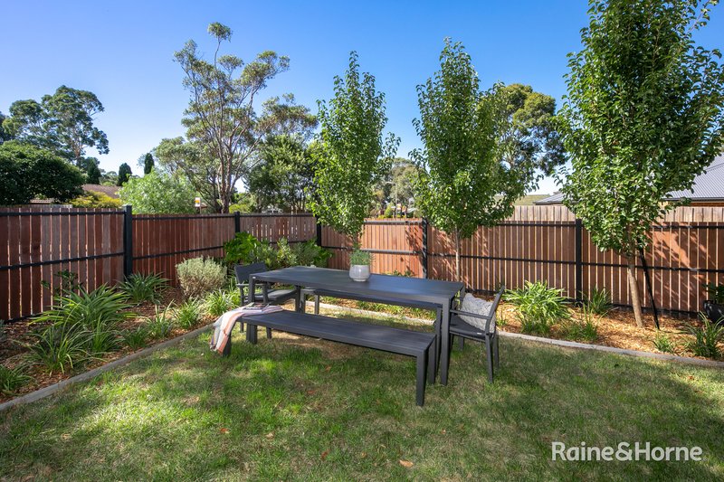 Photo - 27 Menzies Drive, Sunbury VIC 3429 - Image 19