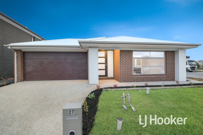 27 Merrin Circuit, Clyde North VIC 3978