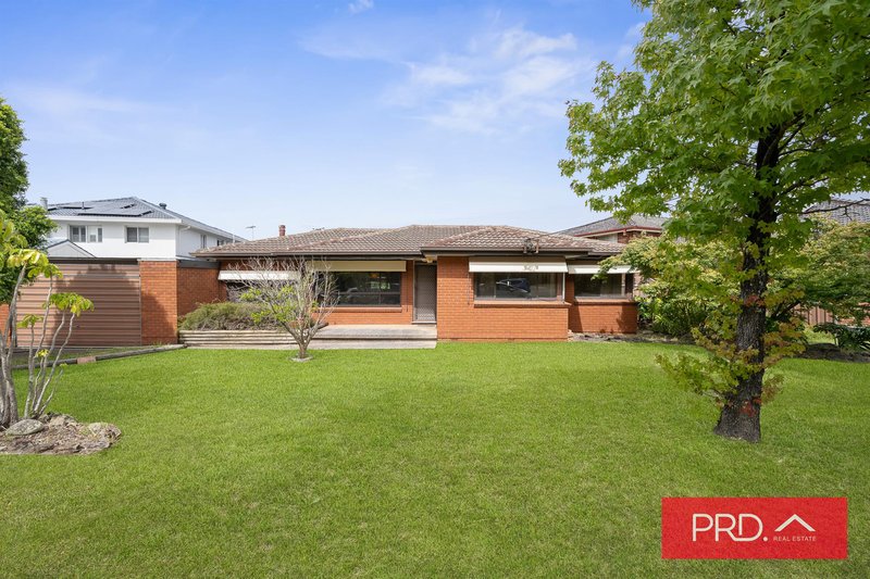 27 Metcalfe Avenue, Moorebank NSW 2170