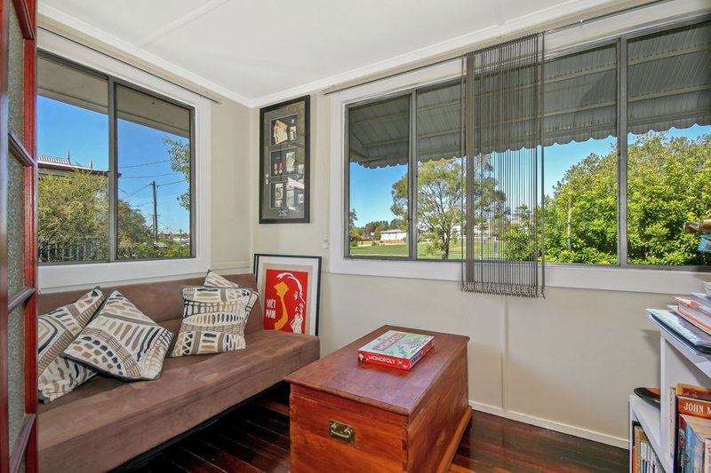 Photo - 27 Minore Street, Chermside QLD 4032 - Image 5