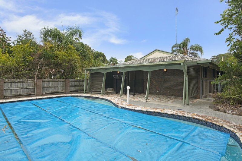 Photo - 27 Mirreen Drive, Tugun QLD 4224 - Image 3