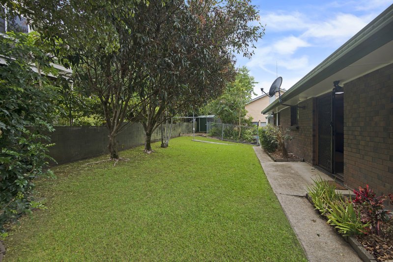 Photo - 27 Mirreen Drive, Tugun QLD 4224 - Image 10